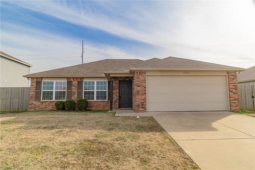 1531 Scotland Dr, Centerton, AR, 72719-6046 | Card Image