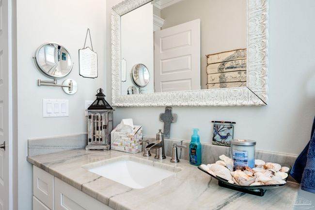 7376 Gulf Blvd, House other with 4 bedrooms, 4 bathrooms and 1 parking in Navarre FL | Image 45