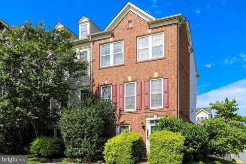 192 Flowering Dogwood Ter Se, LEESBURG, VA, 20175-5414 | Card Image