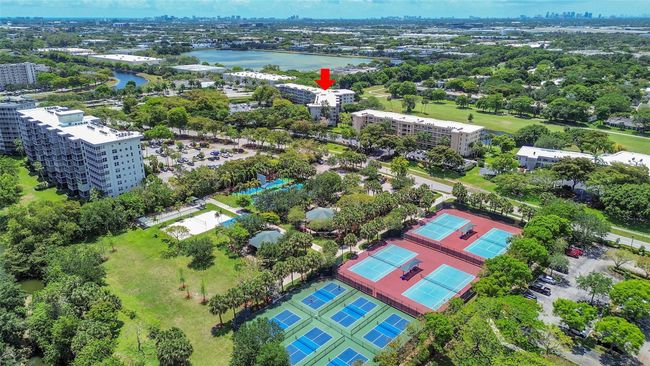APT-503 - 4020 W Palm Aire Dr, Condo with 3 bedrooms, 3 bathrooms and null parking in Pompano Beach FL | Image 53