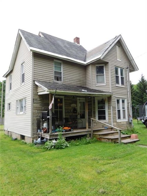 55 West St, Walton, NY, 13856-1042 | Card Image