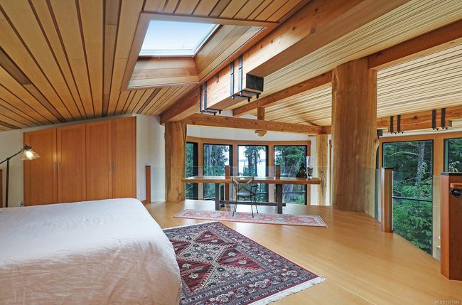 0 Neilson Island, House other with 4 bedrooms, 3 bathrooms and null parking in Tofino BC | Image 28