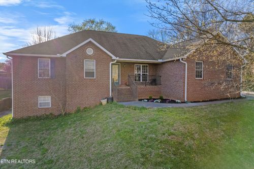 140 River Ford Rd, Maryville, TN, 37804-3900 | Card Image