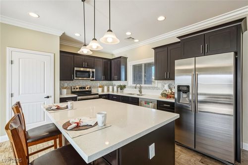 6981 Queenswood Ct, Pahrump, NV, 89061-7796 | Card Image