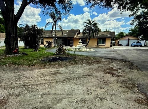 1212 S Taylor Rd, SEFFNER, FL, 33584-4554 | Card Image