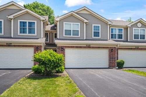 1125 Westlake Dr, Cary, IL, 60013-1612 | Card Image