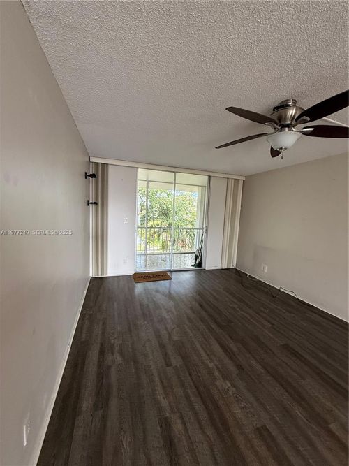 307-777 Se 2nd Avenue, Deerfield Beach, FL, 33441 | Card Image