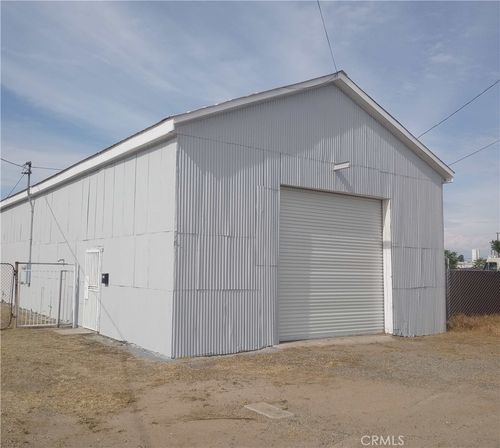 232 W Napa Ave, Fresno, CA, 93706-1428 | Card Image