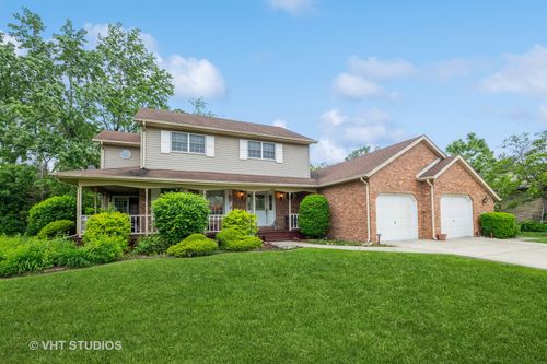 226 Cove Dr, Flossmoor, IL, 60422-1977 | Card Image