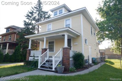 909 S Center Street, House other with 4 bedrooms, 2 bathrooms and null parking in Royal Oak MI | Image 1