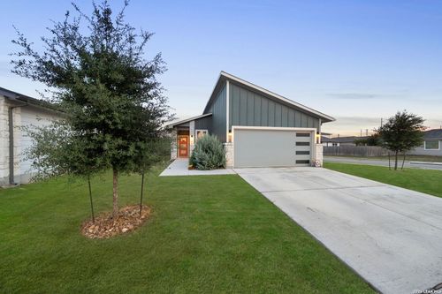 127 New Hampton Way, San Marcos, TX, 78666 | Card Image