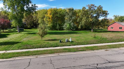 2355 Providence Place Ne, Sauk Rapids, MN, 56379 | Card Image