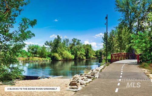 3637 N Carr Ln, Garden City, ID, 83714-6210 | Card Image