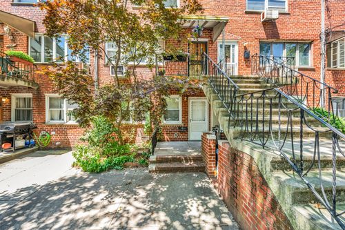 2736 Mill Ave, Brooklyn, NY, 11234-6422 | Card Image