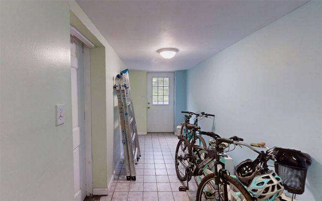 52 Old Chester Rd, House other with 3 bedrooms, 3 bathrooms and null parking in Goshen NY | Image 37