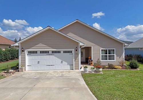 348 Riverwalk Cir, Hayesville, NC, 28904-0568 | Card Image