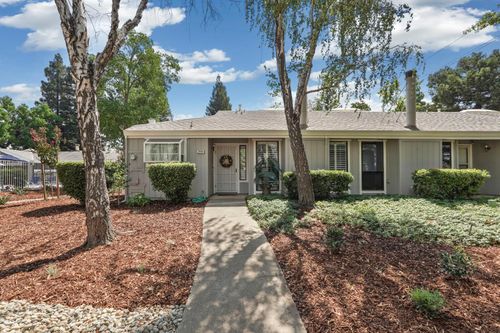 3594 Gold Creek Ln, Sacramento, CA, 95827-3752 | Card Image
