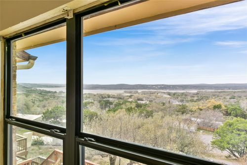2-21459 Coyote Trl, Lago Vista, TX, 78645-4703 | Card Image