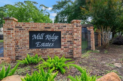 10331 Millridge North Dr, Houston, TX, 77070-4922 | Card Image