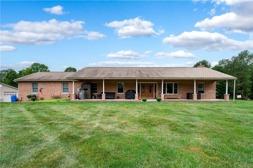 200 Zoo Rd, Fenelton, PA, 16034-9646 | Card Image