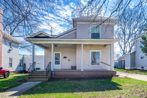 1216 W Market St, Orrville, OH, 44667-1710 | Card Image