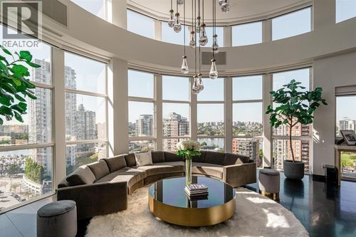 150304-283 Davie St, Vancouver, BC, V6B5T6 | Card Image