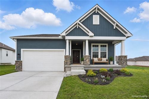 12606 S Parkwood Ln, Lee's Summit, MO, 64086-6722 | Card Image