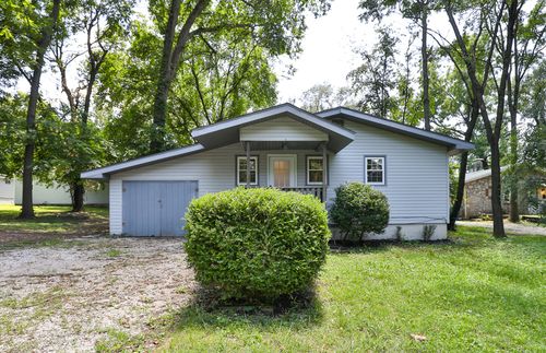 2716 W Elm St, Springfield, MO, 65802-4702 | Card Image