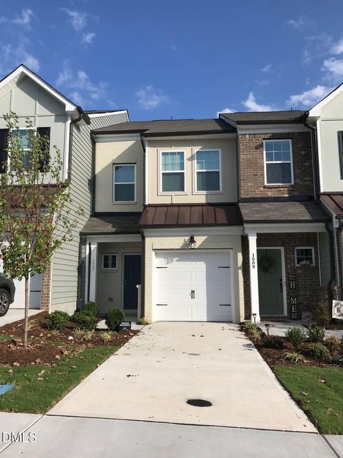 1007 Beyer Pl, Durham, NC, 27703-6517 | Card Image