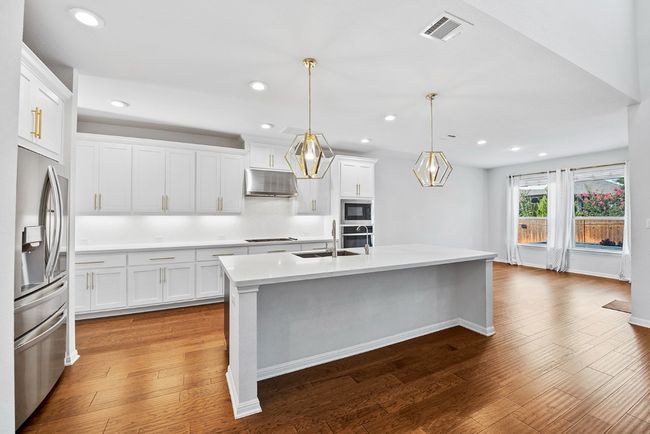 2904 Fallcrest Bnd, House other with 5 bedrooms, 5 bathrooms and 3 parking in Leander TX | Image 11