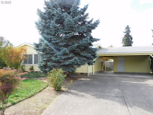 145 River Rd, Junction City, OR, 97448-1558 | Card Image