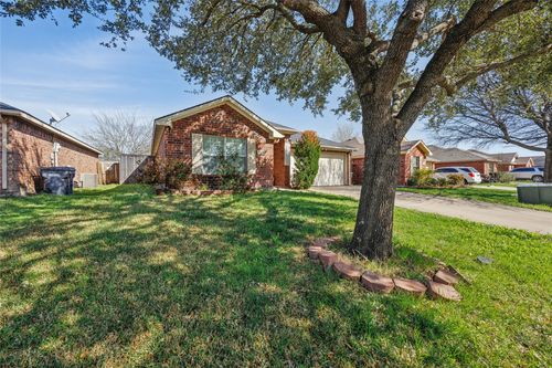 501 Tenison Ln, Mckinney, TX, 75069-2570 | Card Image