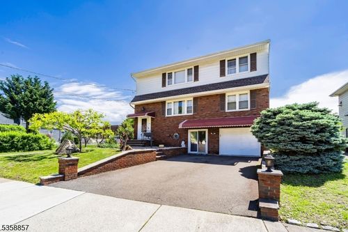 46 Mary Ave, Woodland Park, NJ, 07424-2816 | Card Image
