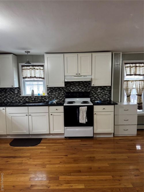 b-62 Orrs Mills Rd, Salisbury Mills, NY, 12577-5311 | Card Image