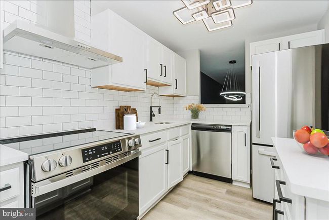 217 Sycamore Ridge Rd, Townhouse with 2 bedrooms, 3 bathrooms and null parking in LAUREL MD | Image 7
