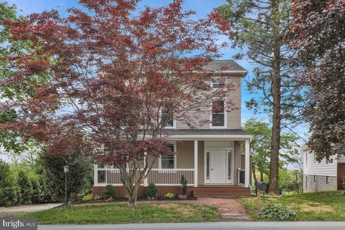 1142 River Rd, Holtwood, PA, 17532-9643 | Card Image
