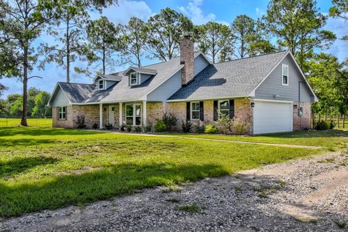 1561 County Road 797, Brazoria, TX, 77422-8461 | Card Image