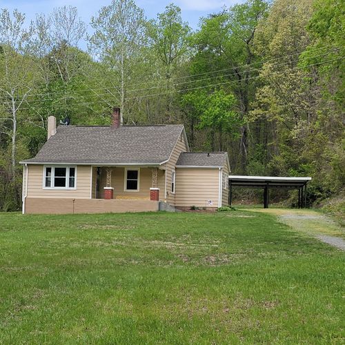 16901 Virgil H Goode Hwy, Rocky Mount, VA, 24151-3486 | Card Image