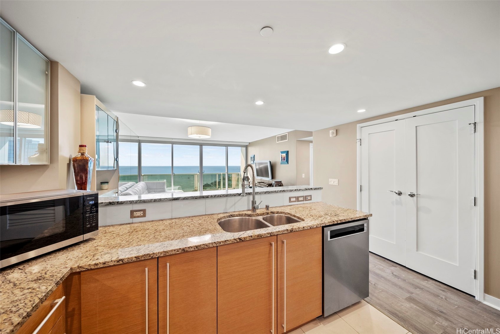 Residential in Honolulu 5