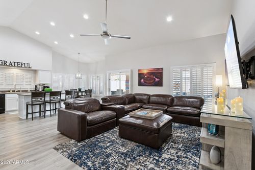 4637 E Fernwood Ct, Cave Creek, AZ, 85331-3223 | Card Image