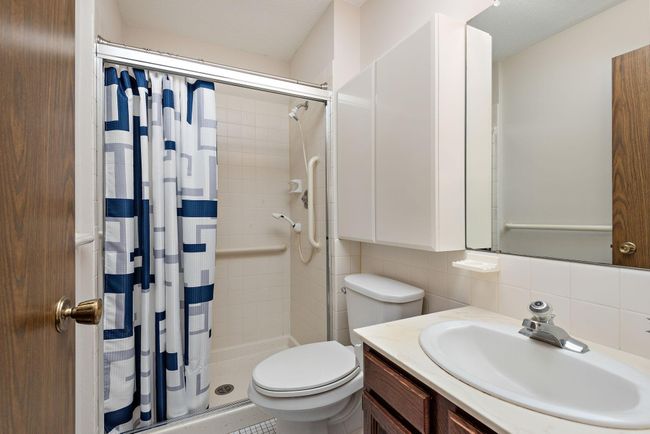 1021 Yuma Ln N, Townhouse with 2 bedrooms, 2 bathrooms and null parking in Plymouth MN | Image 17