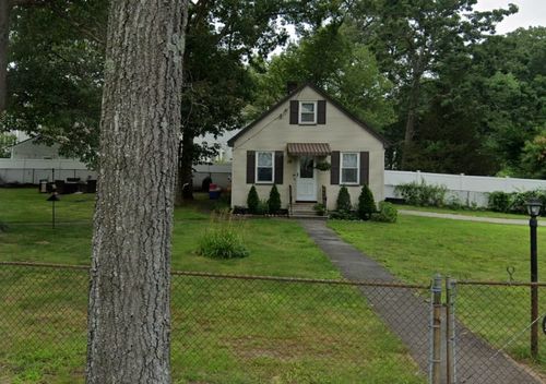 10 Melody Ln, Billerica, MA, 01821-5807 | Card Image