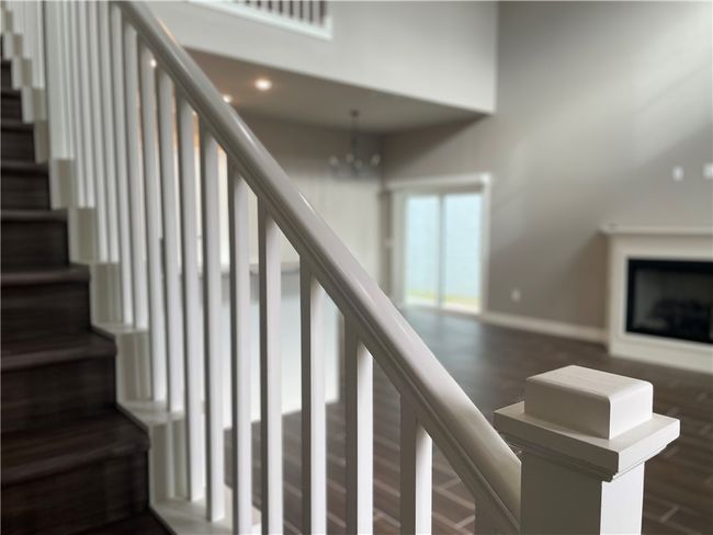 Stair detail | Image 31