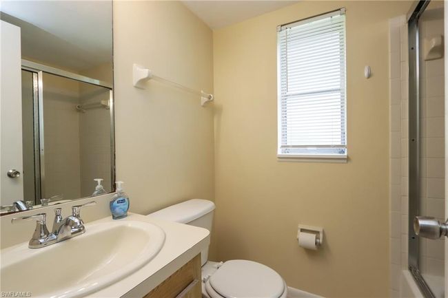 APT-206 - 1275 7 Th Ave N, Condo with 2 bedrooms, 2 bathrooms and 1 parking in NAPLES FL | Image 19