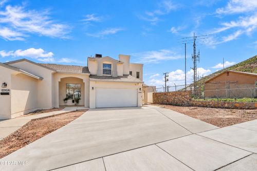 2110 San Diego Ave, El Paso, TX, 79930-1320 | Card Image