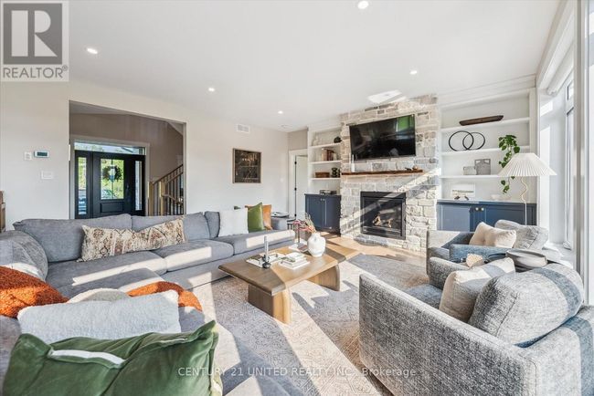 2580 Jones Quarter Line, House other with 4 bedrooms, 3 bathrooms and 12 parking in Cavan Monaghan (Cavan Twp) ON | Image 11