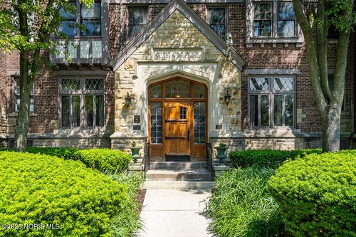 2200 Scottwood Ave, Toledo, OH, 43620-1181 | Card Image