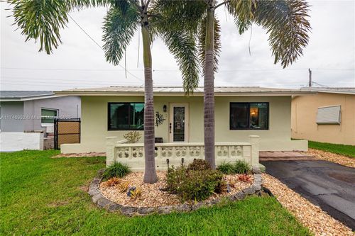 2713 Nw 53rd St, Tamarac, FL, 33309-2534 | Card Image