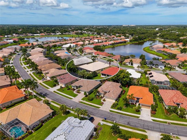 700 Silk Oak Drive, House other with 3 bedrooms, 2 bathrooms and null parking in Venice FL | Image 63