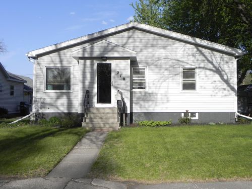 210 7th St S, Breckenridge, MN, 56520-2007 | Card Image
